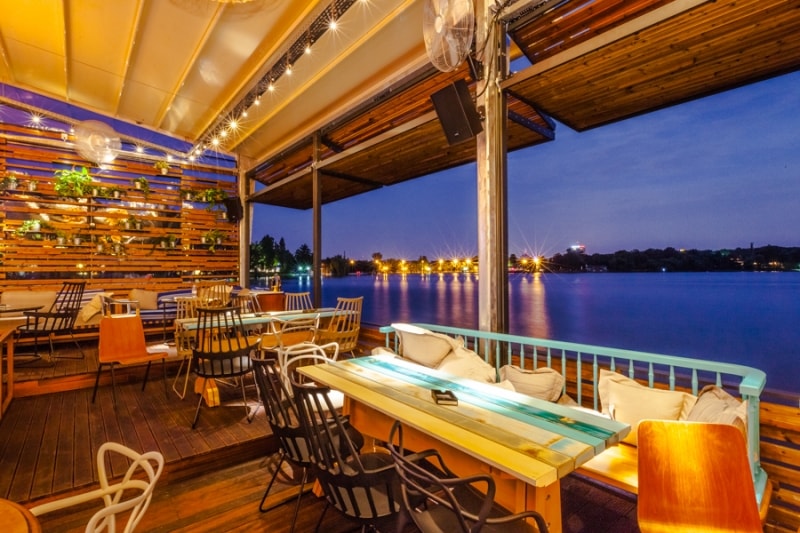 biutiful by the lake