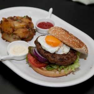 Fotografie La Nenea Iancu - 1