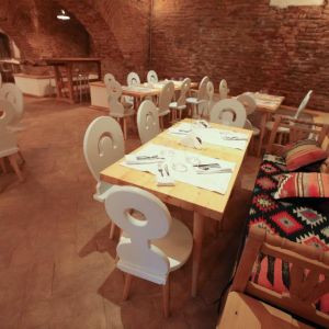 Fotografie Lacrimi și Sfinți - 0