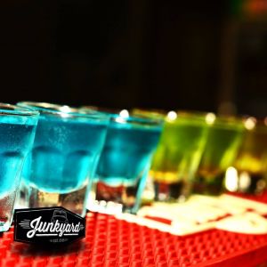 Fotografie Junkyard Pub - 2