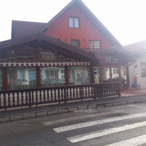 Fotografie La Strada Zărnesti - 0