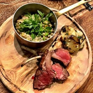 Fotografie Flying Pig - 1