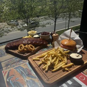 Fotografie RIBS Bar&Grill - 2