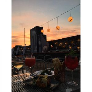 Fotografie Linea / Closer To The Moon - 3