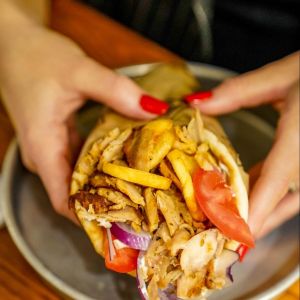 Fotografie Nikos Greek Taverna Burebista - 8