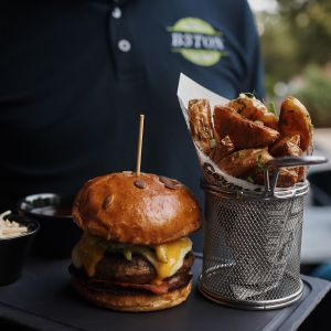 Fotografie B3TON RestoBar - Parcul Carol - 4