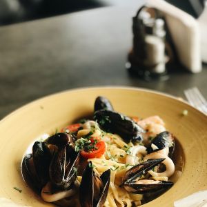 Fotografie B3TON RestoBar - Parcul Carol - 8