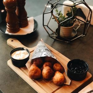 Fotografie B3TON RestoBar - Parcul Carol - 2