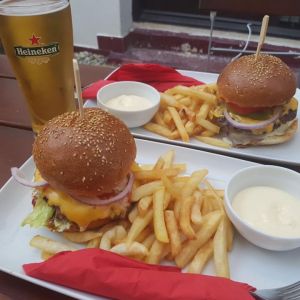 Fotografie Peek A Boo Bar - 1