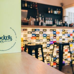 Fotografie Rockers Vinyl Coffee Shop - 0
