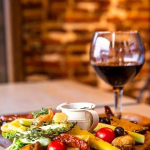 Fotografie Wine & Bar by Arcade Cafe - 5