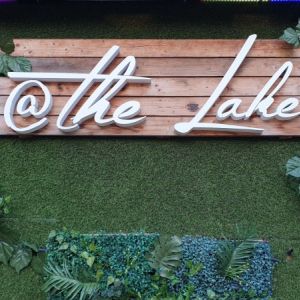 Fotografie At The Lake - 0