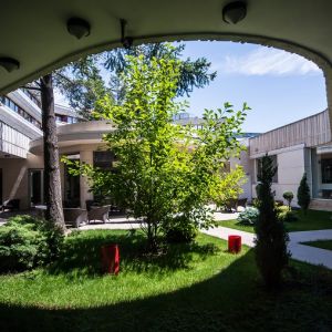 Fotografie Crowne Cafe Bar & Terrace - 2