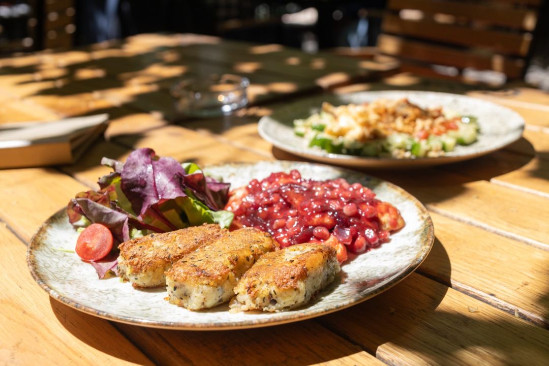 Simbio, București - Rezervă o masă online - Restaurant, bar, brunch din ...