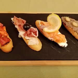 Fotografie La Cave Bistro & Wine Bar - 3