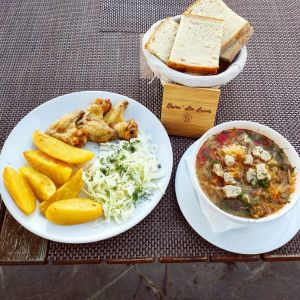 Fotografie Hanu' din drum - 0