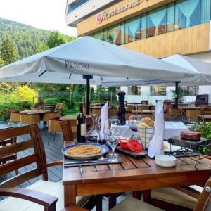 Fotografie Restaurant Tirol Sinaia - 1