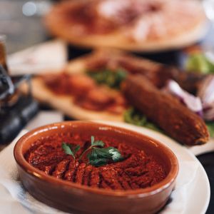 Fotografie Taverna Sarbului Sinaia - 7