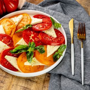 Fotografie Băcănia Veche - Delicatese & Grădină - 4