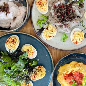 Fotografie Băcănia Veche - Delicatese & Grădină - 5