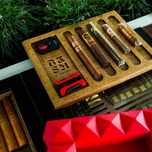 Fotografie Basm - Barrels & Smoke - 8