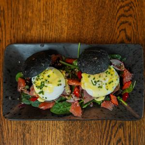 Fotografie Basm - Barrels & Smoke - 4