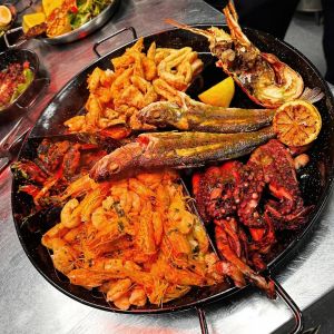 Fotografie Taverna Racilor Iași - 1