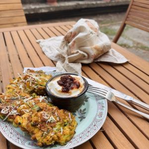 Fotografie Punct Gastronomic Local Sibioara - 8