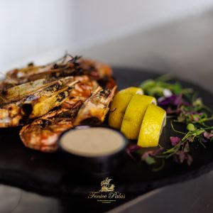 Fotografie Fenice Palas Mediterranean & Lebanese Restaurant - 2