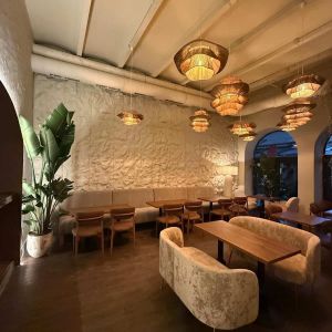 Fotografie Komodo Lounge Old Town - 0