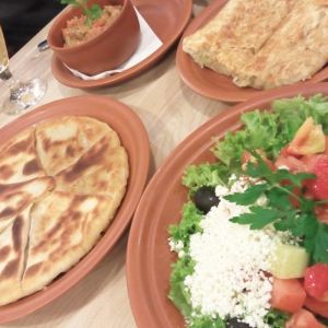 Fotografie La Plăcinte - 4