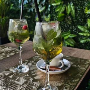 Fotografie Mon Cher Decebal - 2