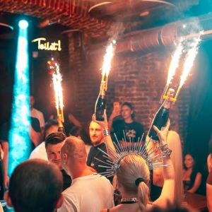 Fotografie Club Bound - 6